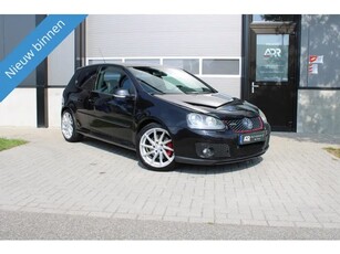 Volkswagen Golf 2.0 TFSI GTI EDITION 30 18