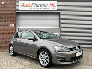 Volkswagen Golf VII 1.4 TSI ACT Highline! Alcantara! Xenon!