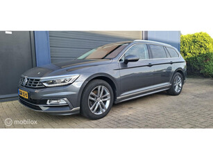 Volkswagen Passat Variant 1.4 TSI ACT R-line. Led, Trekhaak