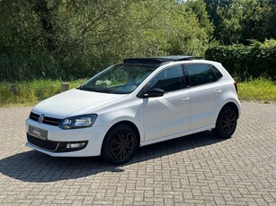 Volkswagen Polo 1.2 HIGH LINE I PANO I NWE KETTING I ZEER