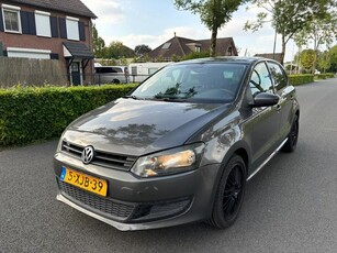 Volkswagen Polo 1.4-16V 2010 Highline Airco Navigatie