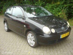 Volkswagen Polo 1.4-16V Airco - Cruise. Stormschade motorkap