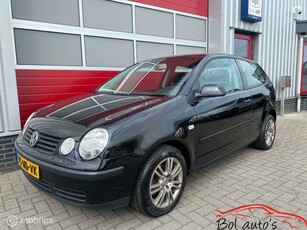 Volkswagen Polo 1.4-16V Comfortline airco/cruise apk 2025!