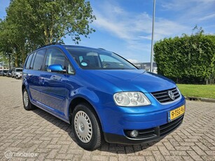 Volkswagen Touran 1.6-16V FSI Airco Eerste Eigenaar