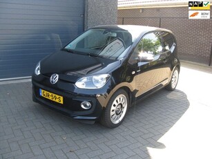 Volkswagen Up! 1.0 high up! black edition