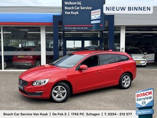 Volvo V60 1.6 T4 Kinetic / 180 Pk / NL-Auto /