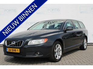 Volvo V70 1.6 T4 Limited Edition NL AUTO LEDER TREKHAAK