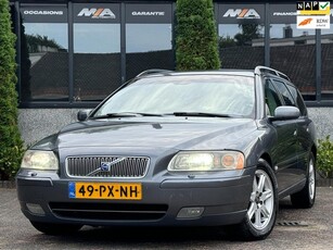 Volvo V70 2.4 D5 Summum AUTOMAAT AIRCO