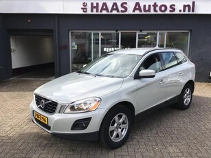 Volvo XC60 2.4D Summum / LEDER / NAVI / ALU VELGEN / DEALER