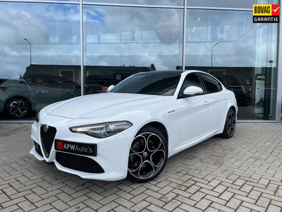 Alfa Romeo Giulia 2.0 T Veloce AWD Navi | Clima | Panodak