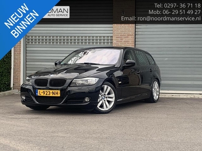 BMW 3-serie Touring 318i High Executive