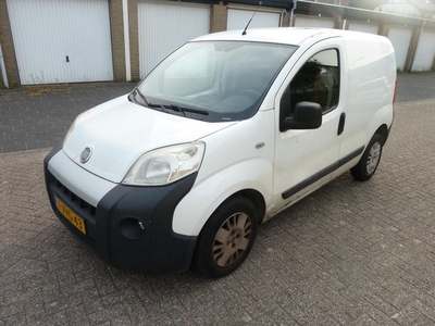 Fiat Fiorino 1.3 MJ Adventure beschrijving lezen