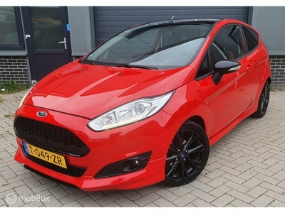 Ford Fiesta 1.0 EcoBoost Red/Black Edition