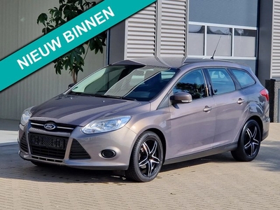 Ford Focus Wagon 1.0 EcoBoost Trend Android auto / Apple