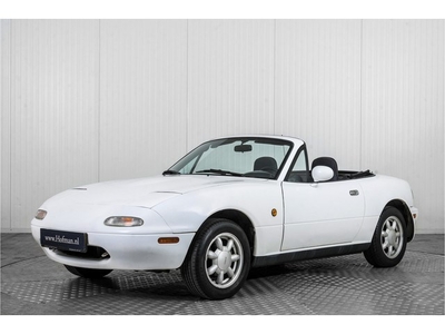 Mazda MX-5 MX-5 1.6i-16V . (bj 1991)