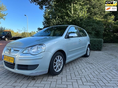 Volkswagen Polo 1.4 TDI Trendline BlueMotion Clima