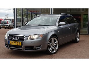 Audi A4 Avant 2.0 TFSI quattro Advance Automaat