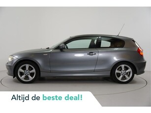 BMW 1-serie 118i Business Pano Clima Cruise Navi