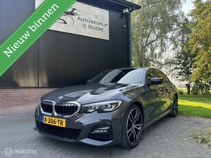 BMW 3-serie 318i High Executive, M Sport, Virtual, Pano