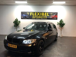 BMW 3-serie Touring 320i / AUT / Pano / Navi / Xenon / Leer