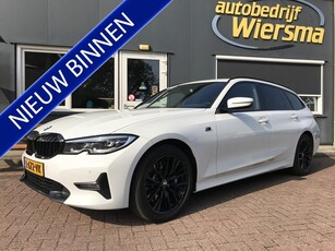 BMW 3 Serie Touring 330i Business Edition M-Pakket