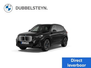 BMW iX1 xDrive30 M-Sport 19'' Panorama.