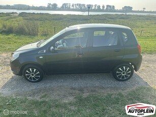 Chevrolet Aveo 1.2 16V LS+ Nieuwe bak + koppeling!