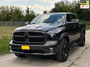 Dodge Ram 1500 Sport Black Edition 5.7 V8 4x4 Crew Cab LPG