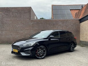 Ford Focus Wagon 2.3 EcoBoost ST-3 280PK Pano Head Up