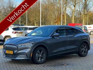 Ford MUSTANG Mach-E 75kWh| Leer | Navi | 12% bijtelling | INCL BTW auto | 1e Eigenaar!