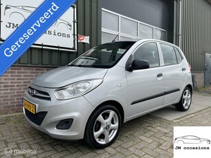 Hyundai i10 1.1 i-DriveLm velgenRadio Aux/USBNieuwe APK !