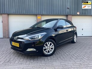 Hyundai I20 1.0 T-GDI Go! 2017 CarPlay Navi Camera i20