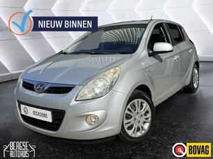 Hyundai i20 1.2i Dynamic Airco Pdc Aux Usb Nap (bj 2009)