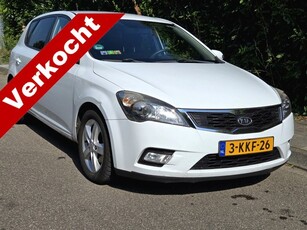 Kia cee'd 1.6 CRDi X-ecutive Climate/Lmv/Pdc/Trekhaak