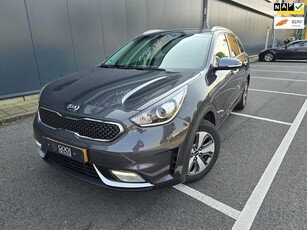 Kia Niro 1.6 GDi Hybrid DynamicLine LEDER LED NAP