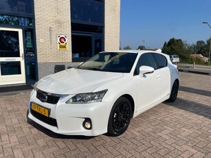 Lexus CT 200h Business Edition-NAV-CAM-cruise controle