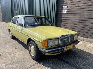 Mercedes-Benz 240 D belastingvrij Met nieuwe APK.