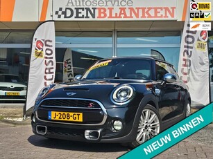 Mini Mini 2.0 Cooper S Chili Serious Business Automaat