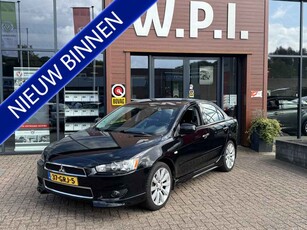 Mitsubishi Lancer Sports Sedan 1.8 Intense