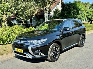 Mitsubishi Outlander 2.4 PHEV S-Edition 239PK