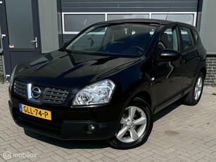 Nissan Qashqai 2.0 Acenta 4WD/ O. HISTORIE/ PANORAMADAK/ APK