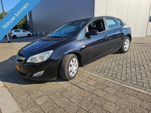 Opel Astra 1.6 Edition Op G3 ! Inruilmogelijk