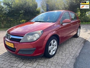 Opel Astra 1.6 Executive