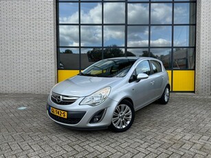 Opel Corsa 1.4-16V Cosmo, Trekhaak, Navi, LMV & 5drs