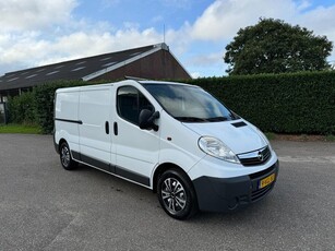 Opel Vivaro 2.5 CDTI 150PK L2H1 AC - YOUNGTIMER - APK 9/2025