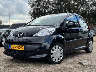 Peugeot 107 1.0-12V XS 5DEURS AIRCO INRUIL KOOPJE