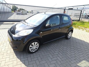 Peugeot 107 1.0 Access / 5-DRS / 2012 / NAP /