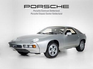 Porsche 928 4.5 Coupé 1977 Number 65 ! (bj 1977)