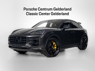 Porsche Cayenne Turbo E-Hybrid Coupé met GT pakket