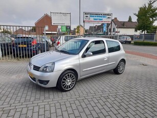 Renault Clio 1.2-16V Campus